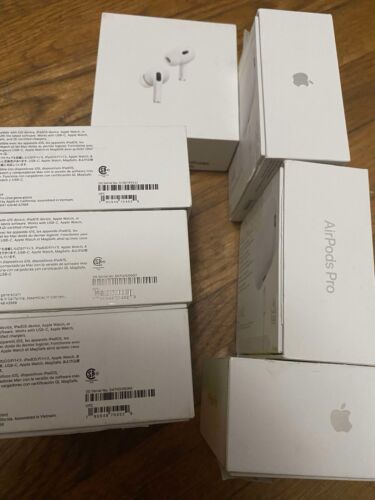 Apple AirPods Pro 2. Generation mit MagSafe Kabellosem Ladecase - Bild 2 von 4