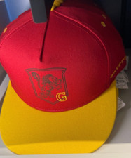 Universal Studios Harry Potter Gryffindor Ornate Crest Emblem Red Cap Hat NWT