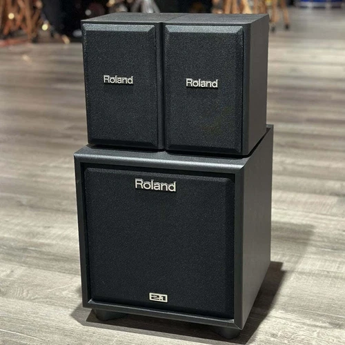 Used Roland 3pc Cube Electronic Drum Monitor System - Very Good