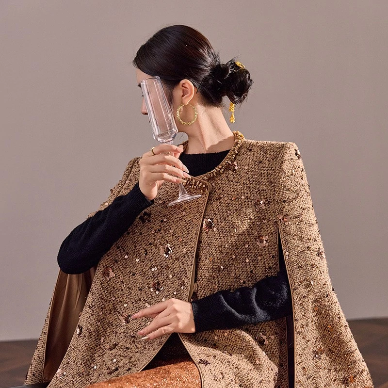 Capa con diseño de cuentas con lentejuelas para mujer otoño e invierno nueva chal chaqueta abrigos capa Foto 2 de 4