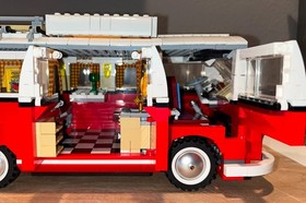 LEGO CREATOR: Volkswagen T1 Camper Van (10220)