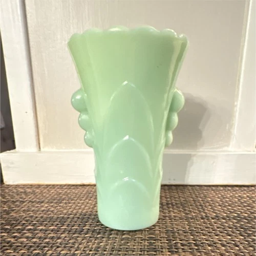 Vintage Jadeite Green Anchor Hocking Vase