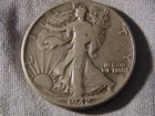 1942 p LIBERTY WALKING SILVER HALF DOLLAR - NICE DETAILS - 90% SILVER AS21