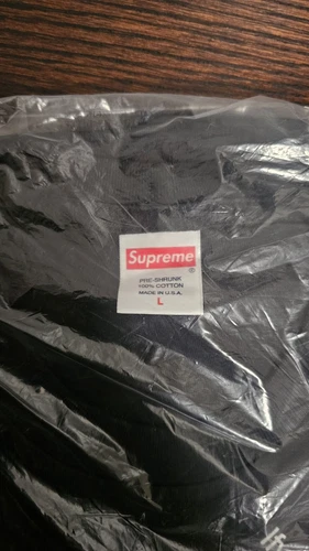 Grand tee shirt SUPREME BÉNS OBSERVÉ DANS UN RÊVE neuf