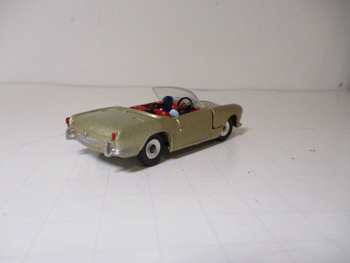 Dinky Toys GB 114 – Triumph Spitfire Gris – Avec Conducteur – Échelle 1/43 – Sans Boîte