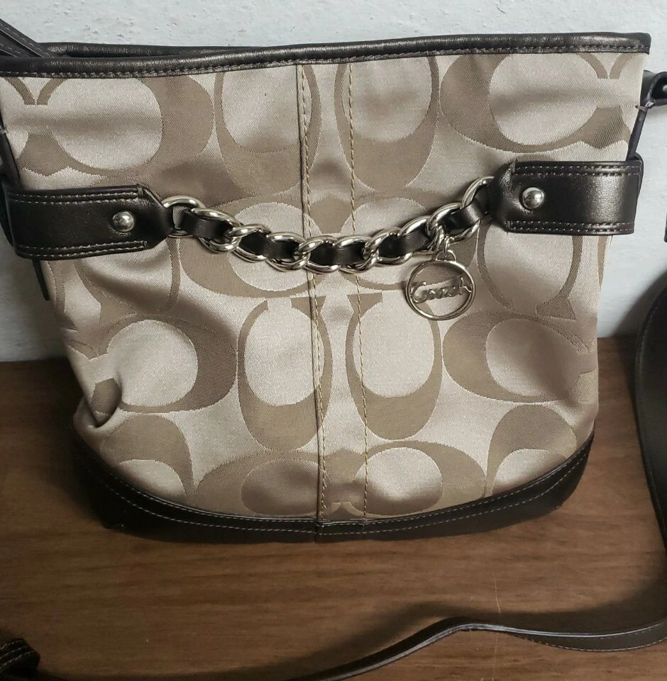 COACH OUTLET Signature Crossbody Chain Handbag 19730 Great Spring Bag!