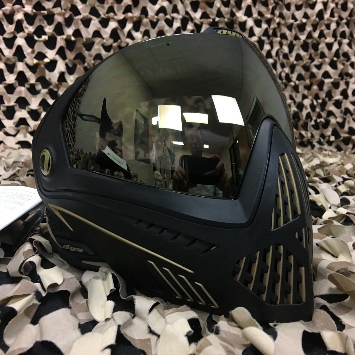 Dye i5 ゴールド DYE i5 GOGGLE - ONYX GOLD 2.0 – DYE Paintball