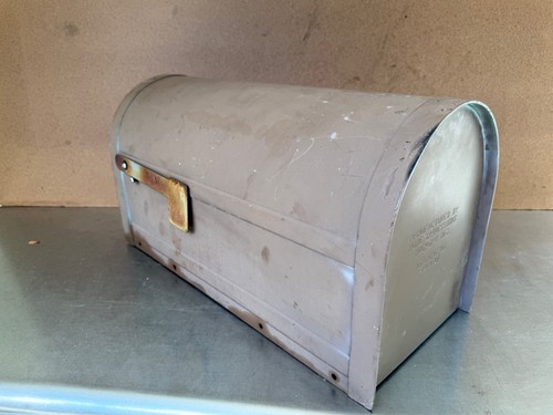 Vintage Heavy DutyVintage Heavy Duty Home Impressions Rual Mailbox 12 Pounds - Picture 7 of 22