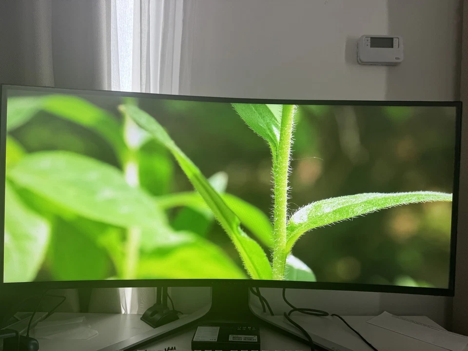 Alienware AW3821DW 38-inch IPS Gaming Monitor 144Hz, 3840x1600. - Image 4 of 4