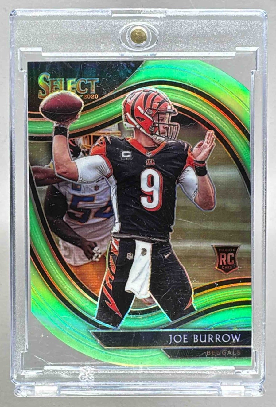 Joe Burrow 2020 Panini Select #346 Neon Green Prizm Die Cut Field Level RC