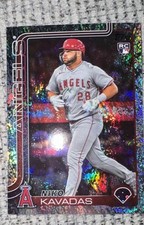 2025 Topps Series 1 - Niko Kavadas #278 Sandglitter (RC)