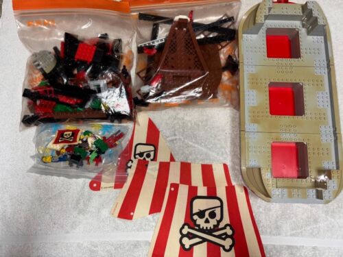 LEGO 7075 Captain Redbeard's Pirate Ship 4 Juniors Pirates 2004 without Box
