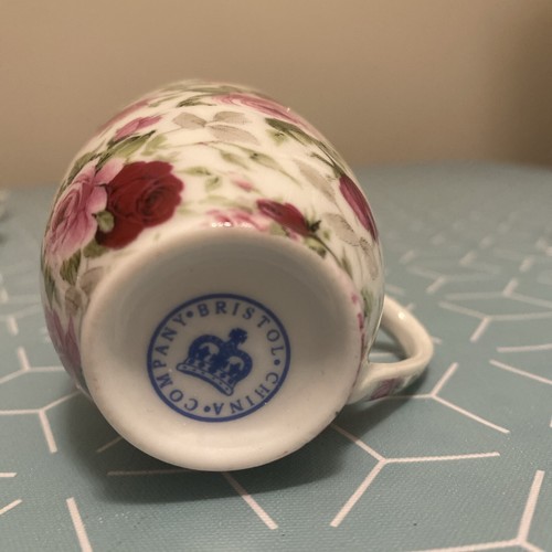 Vintage Country Corner Bone China Espresso cup & saucer Pink Floral Design - Picture 3 of 14
