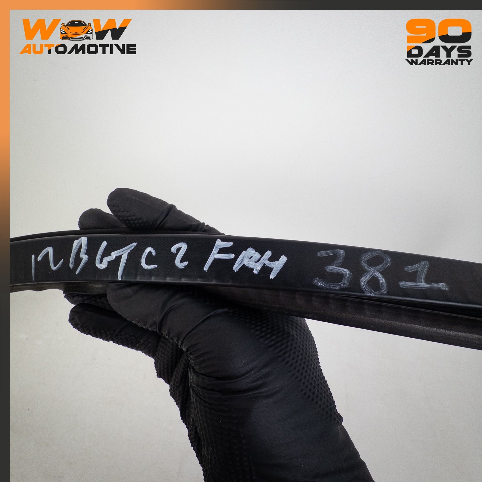 10-18  ENTLEY CONTINENTAL GTC RIGHT LEFT LOWER DOOR SEAL WEATHERSTRIP RUBBER OEM