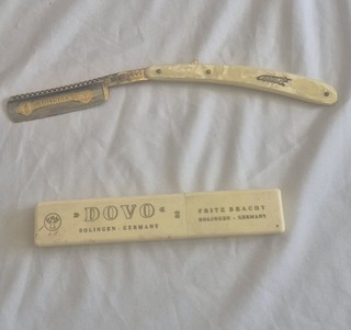 Dovo Straight Razor