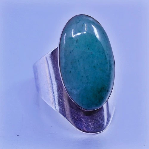 Size 8, vintage taxco Jamtas Sterling 925 silver handmade ring w/ oval jadeite