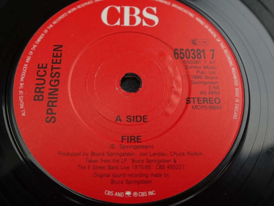 Bruce Springsteen & The E Street Band FIRE 1987 UK 7" P/S PLAYS MINT HEAR - Image 2 of 4
