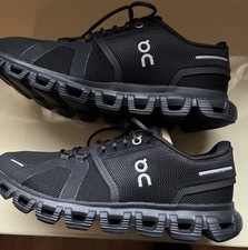 Size 6 - ON Cloud 6 Triple Black Women -NEW