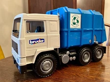 Bruder Toy Recycling/Garbage Truck Blue Discontinued Rare Made in Germany