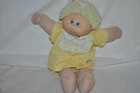 VINTAGE X. ROBERT CABBAGE PATCH SHORT HAIR DOLL BLUE EYES clothing RETRO FUN