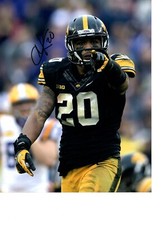CHRISTIAN KIRKSEY  IOWA HAWKEYESSIGNED 8X10 PHOTO W/COA #2