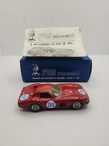 Gunze Sangyo Ferrari GTO Pullback Turbo Motor 1:24 - Kit Maquette Rare - Japon