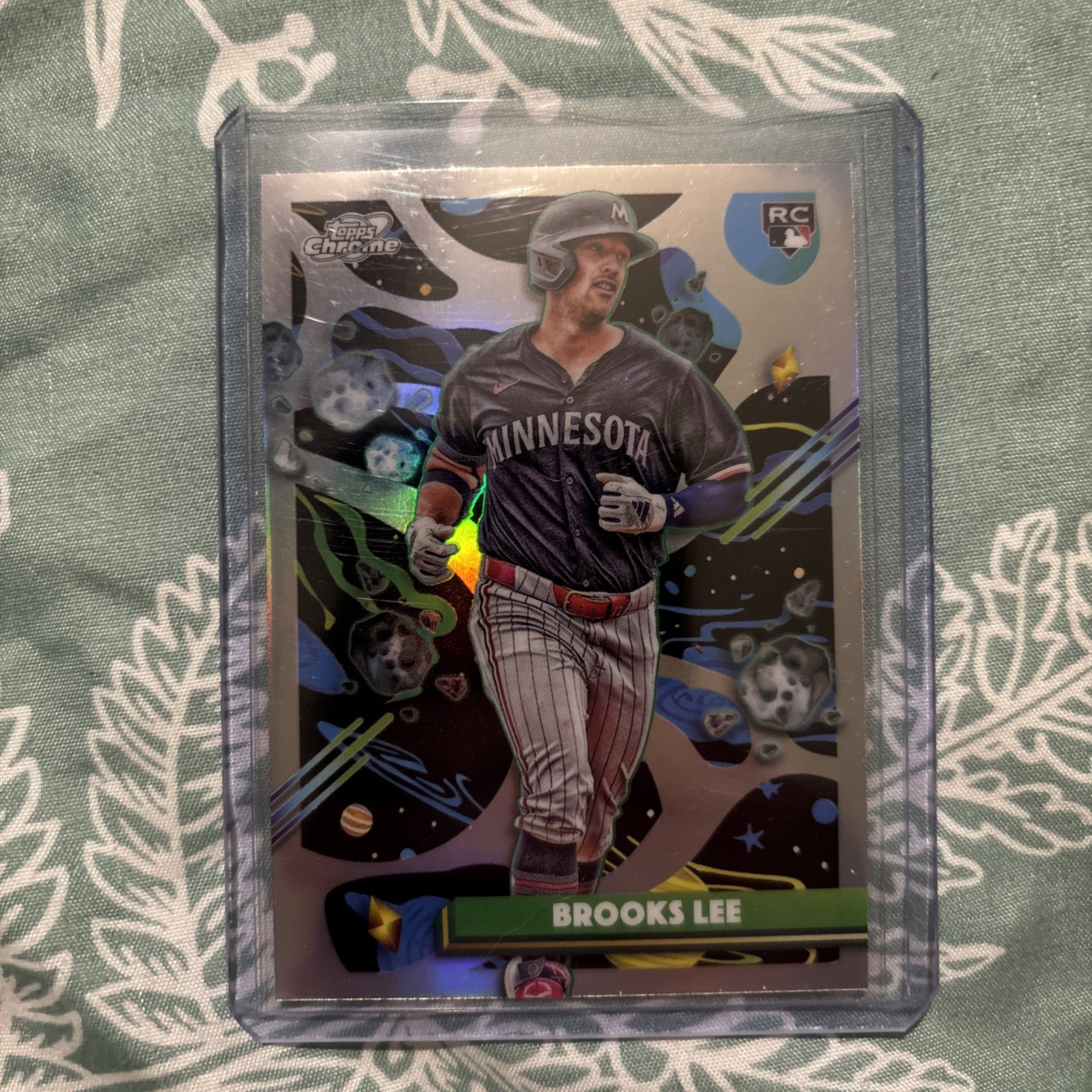 2025 Topps Cosmic Chrome - Brooks Lee #129 Refractor (RC)