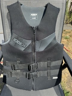 Jobe Men’s Black Neoprene Watersport Buoyancy Vest Size XL