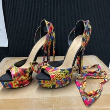 Zapato Dazzle Mariposa Tobillo Envolvente Pump talla 7 gran par de tacones 1096
