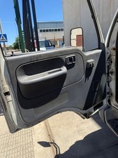 Lève vitre Nissan CABSTAR