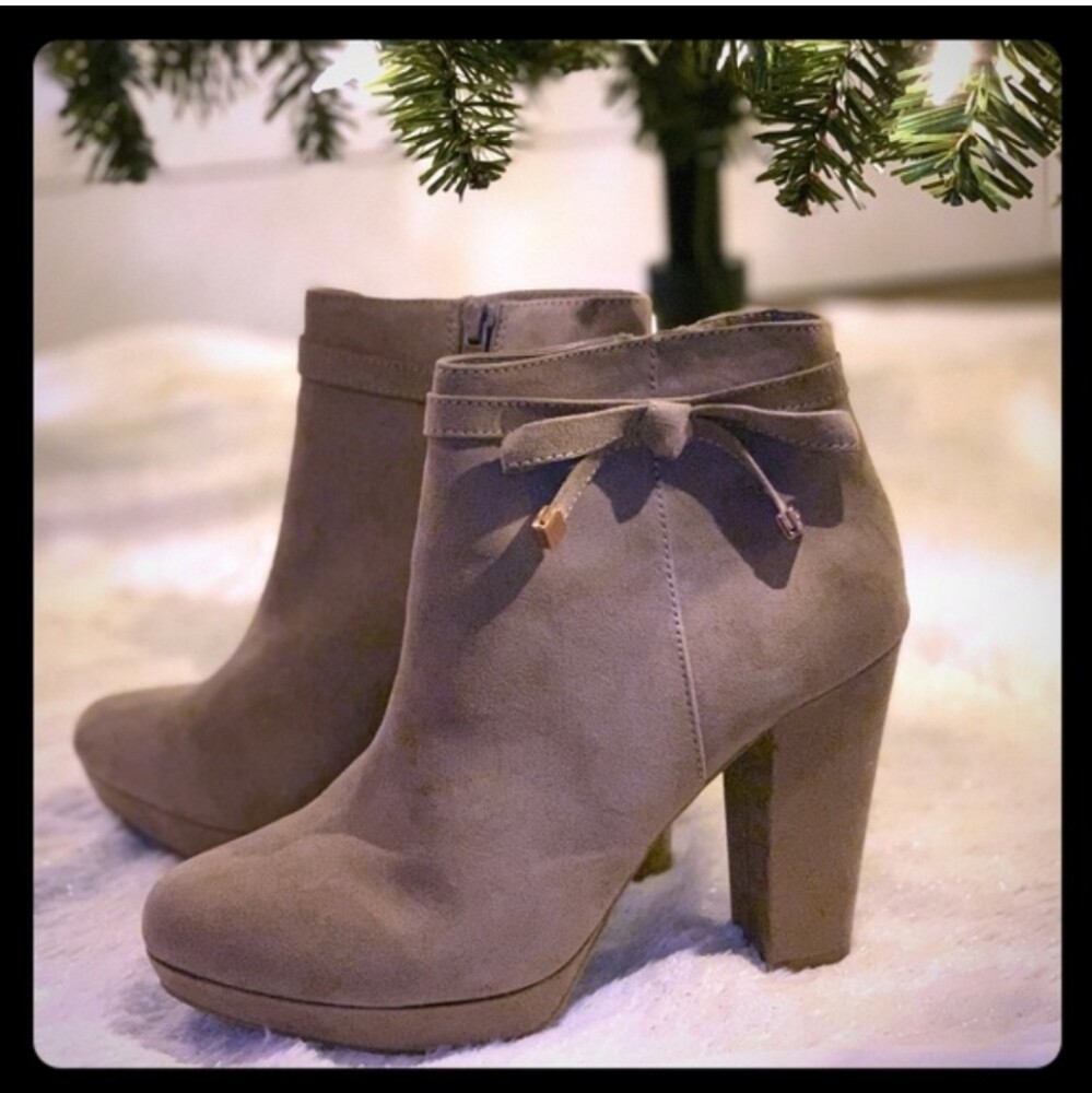 lc lauren conrad leche women's ankle boots