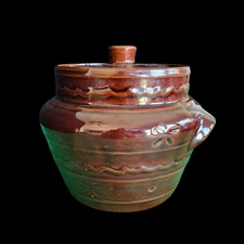 Vintage Marcrest Daisy Dot Brown Stoneware Oven-Proof Retro Bean Pot with Lid