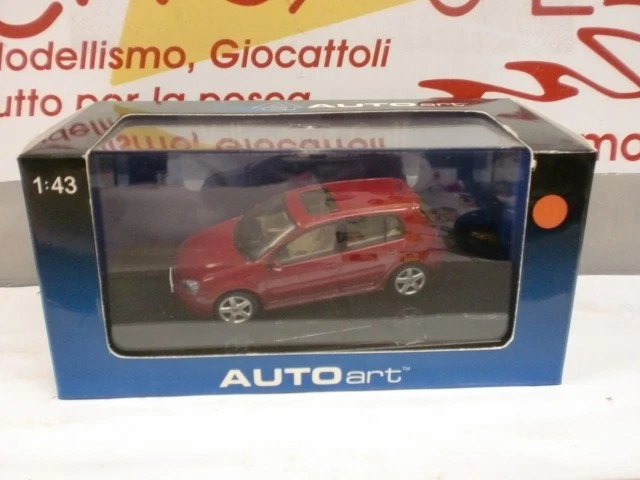 AUTOART 1/43 - VOLKSWAGEN GOLF 2003 - art. 59772 - Immagine 2 di 3