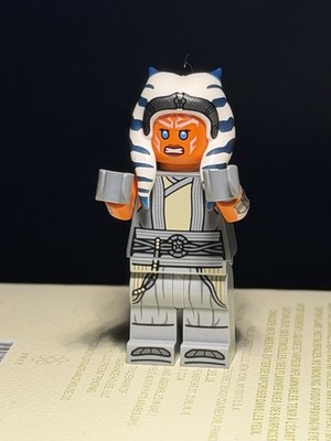 Lego Ashoka Tano star wars minifigure 