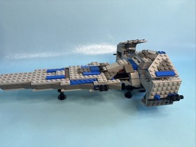 LEGO Star Wars 7151 Sith Infiltrator  w/Box & Instructions - COMPLETE