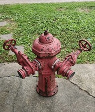 VTG LUDLOW VALVE CO FIRE HYDRANT made in Troy N.Y. 1941