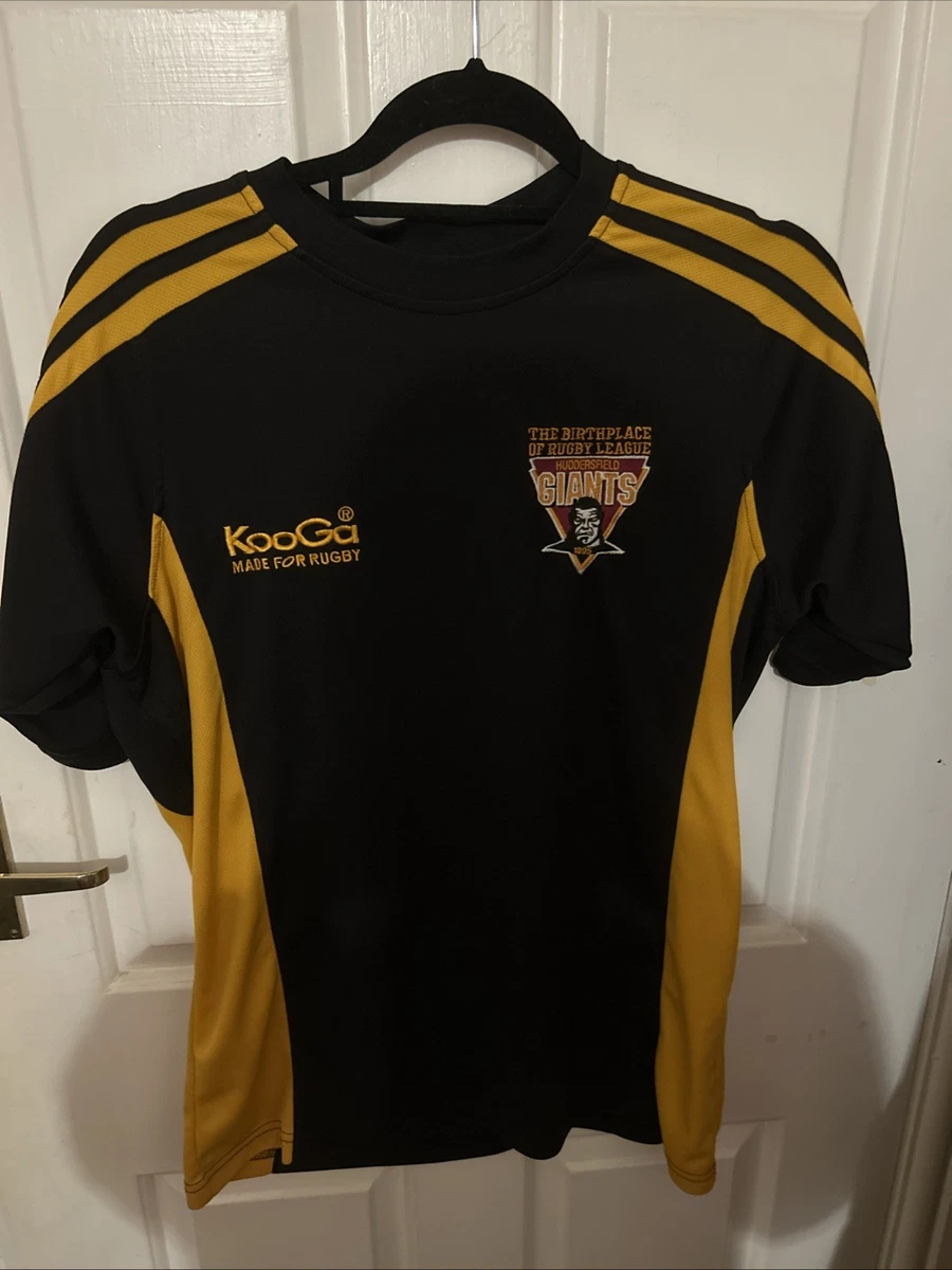 Huddersfield Giants unveil new kit as Adam Swift shows off return to