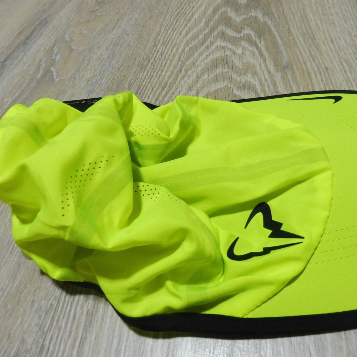 NIKE RAFA RAFAEL NADAL FEATHERLIGHT HAT NEON VOLT BULL NIKE RAFA RAFAEL NADAL FEATHERLIGHT HAT NEON VOLT BULL
