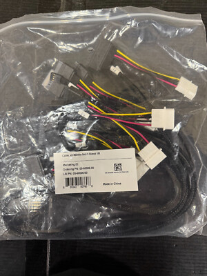 Broadcom LSI TriMode Cable - SFF-8654 (SlimSAS) to 8x U.3 Direct Connect - 1m