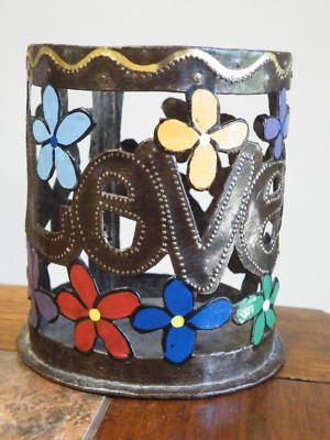 Vintage MCM Enamel on Metal FLOWER POWER Round HOLDER Cut-Out DESIGN Love SIGNED