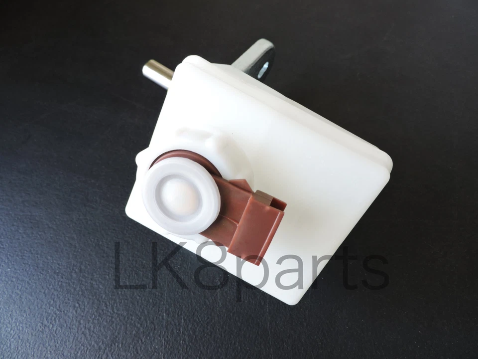 Land Rover Discovery 1 94-99 Brake Master Cylinder with ABS STC1284 Brand New - Image 4 of 4