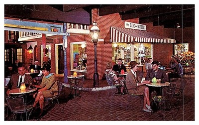 Illinois  St. Charles , Pheasant Run, Bourbon Street, Cafe and Shops