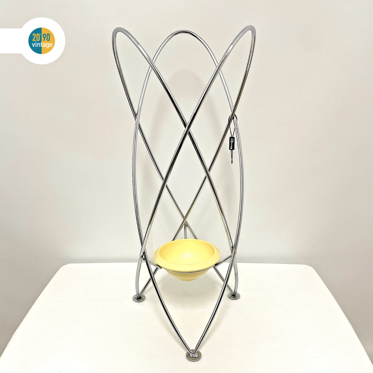 VidaXL Porta Ombrelli In Acciaio Nero Con Vaschetta Raccogligocce - 15,5x15,5x48,5 Cm - Moderno E Salvaspazio