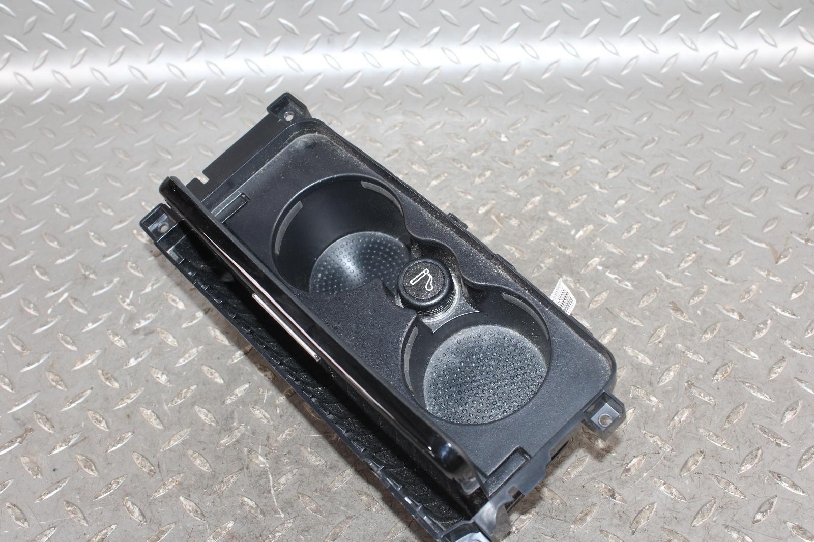 Maserati Ghibli 2017-2021 Center console trim
