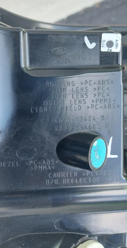 2019-2023 FORD RANGER REAR (PASSENGER SIDE) TAILLAMP WITH BLINDSPOT RADAR - Image 4 of 4