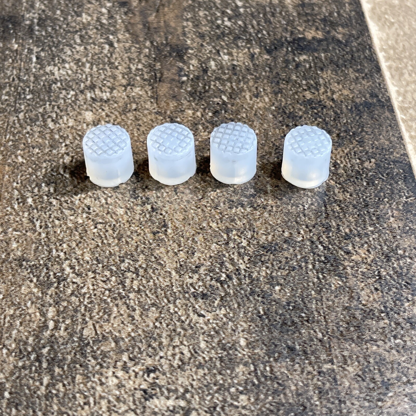 Hamilton Beach Bread Maker Machine Set of 4 Feet for Models 29881 29882