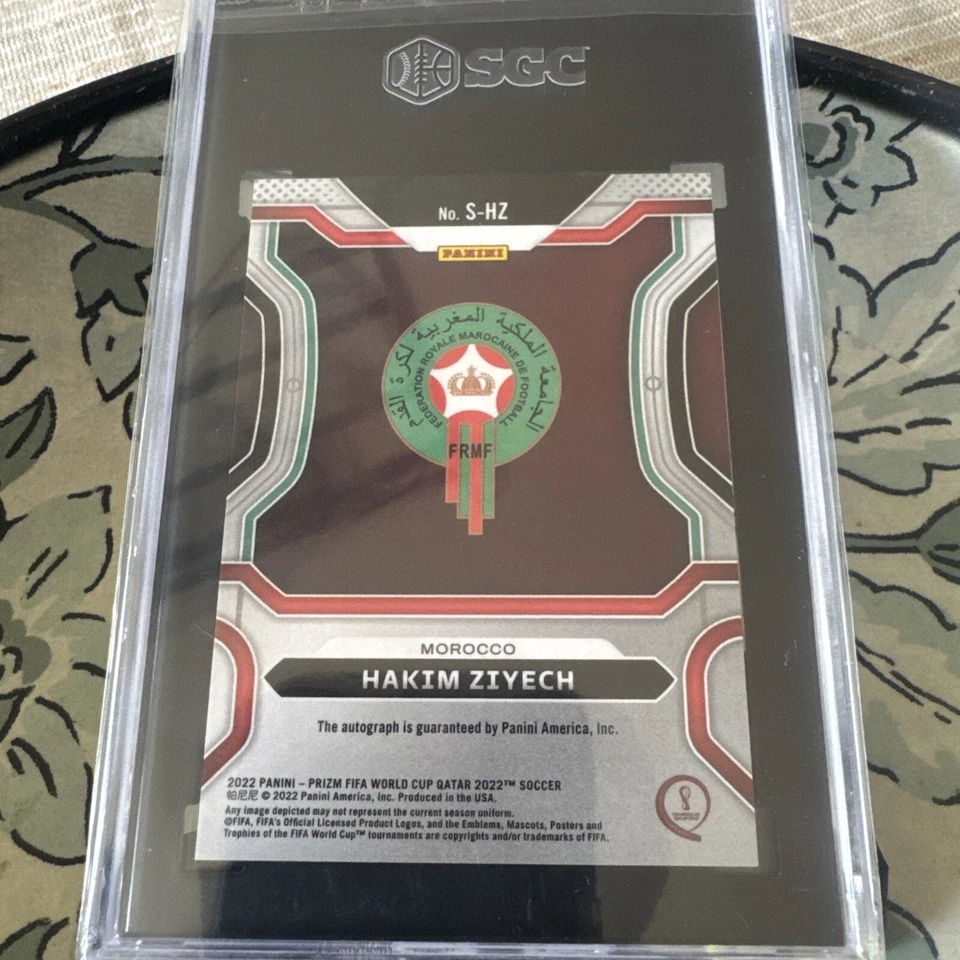 2022-23 Panini Prizm World Cup Hakim Ziyech Auto Autograph #HZ SGC 9.5/10 - Image 2 of 2