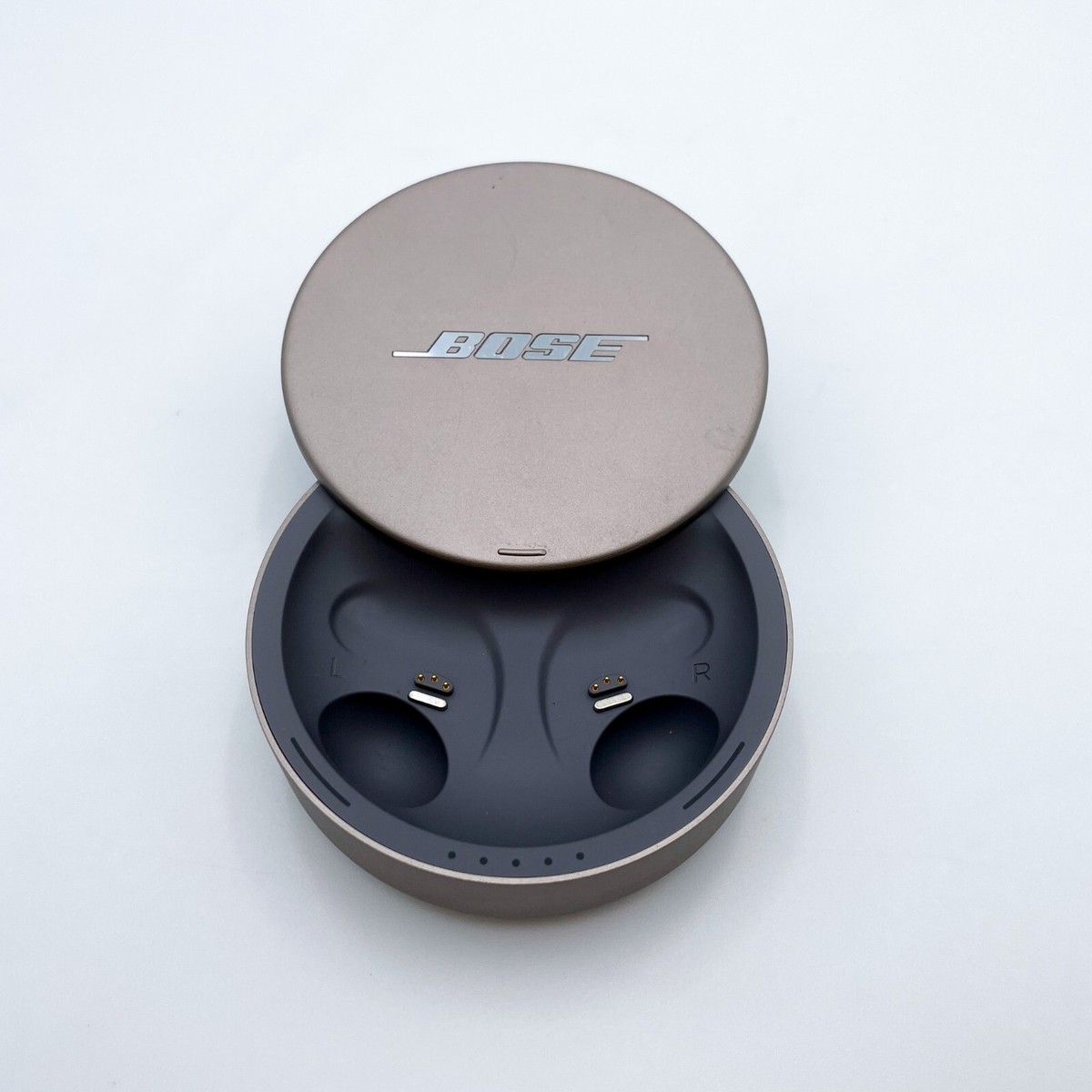 Bose Sleepbuds II Wireless In-Ear Earbuds Excellent Condition