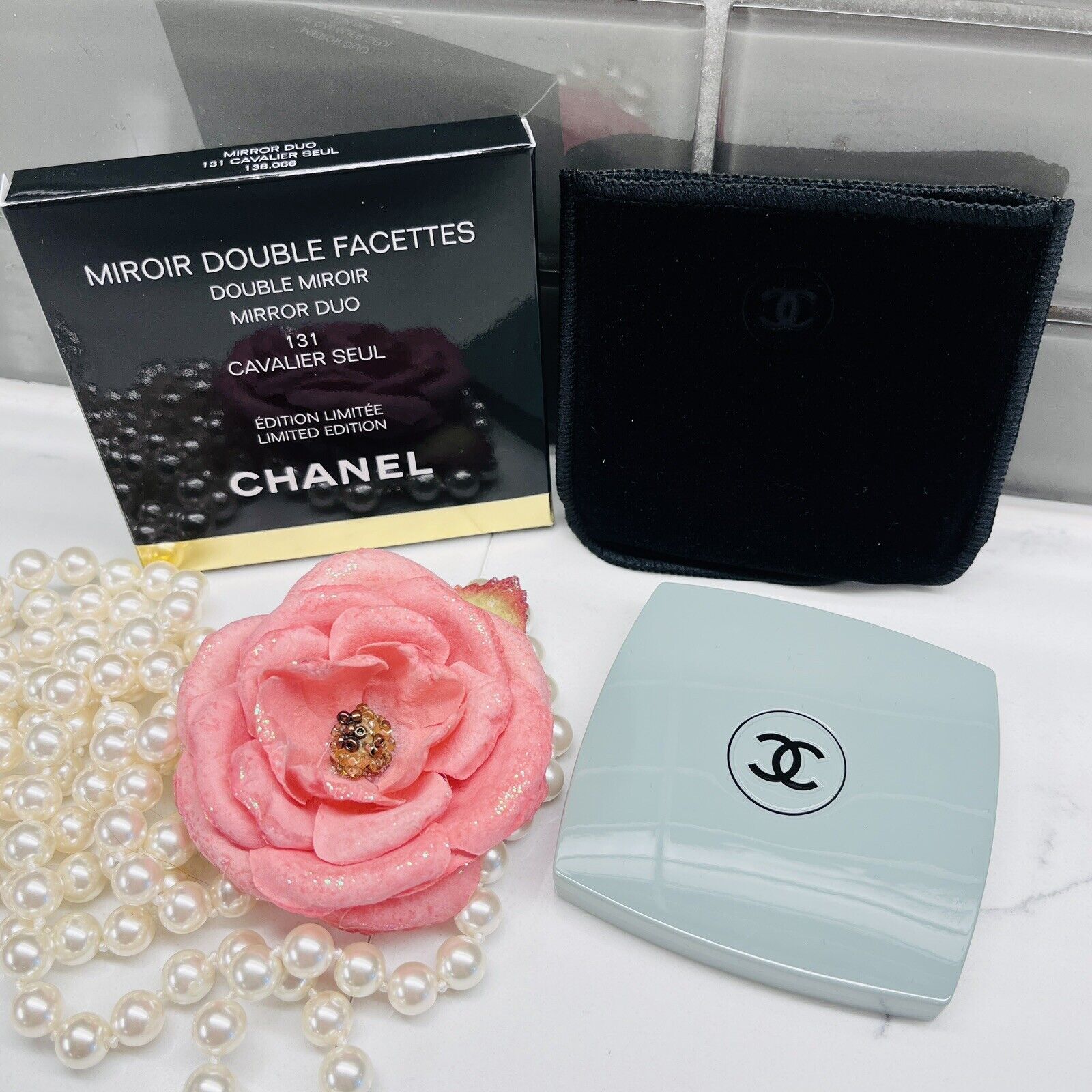 CHANEL MIROIR DOUBLE FACETTES LIMITED-EDITION MIRROR DUO 131- CAVALIER SEUL