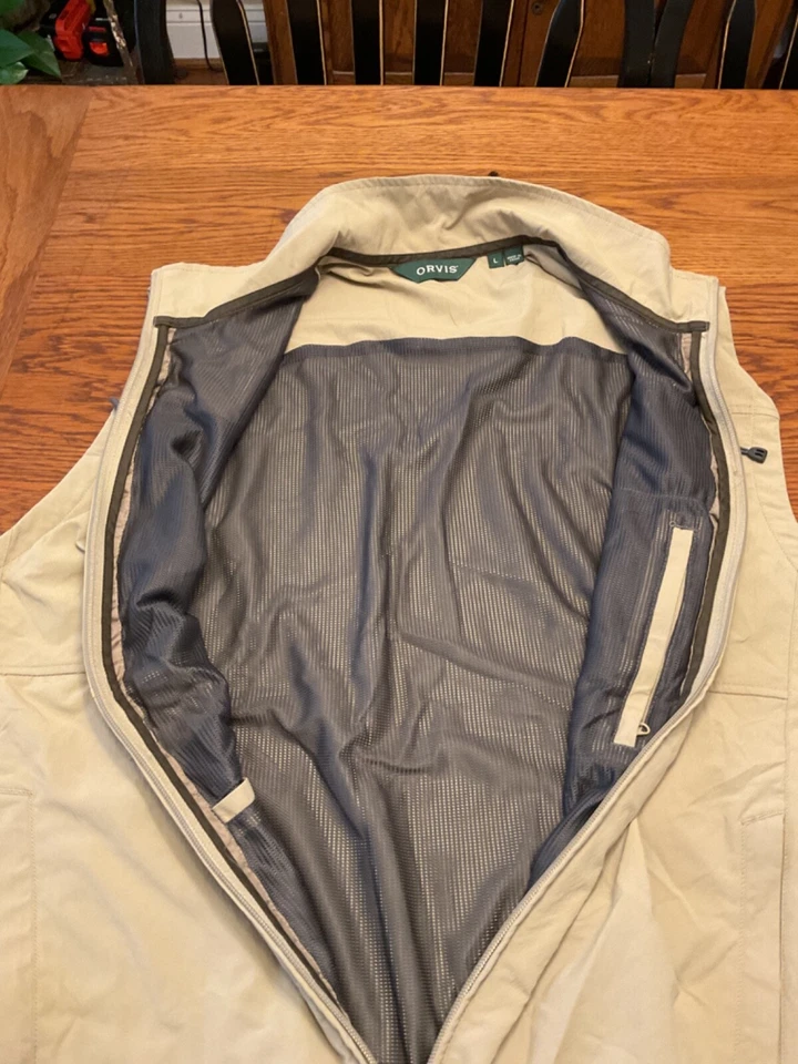 Orvis Mens Large Zipper Khaki Vest - Image 3 of 4